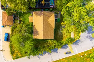 7635 W 65th Pl, Bedford Park, IL 60501 - Photo 16