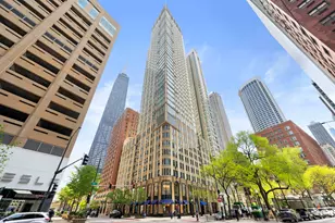 57 E Delaware Pl, Chicago, IL 60611 - Photo 1