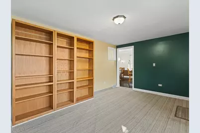 615 Dean Street, Woodstock, IL 60098 - Photo 24