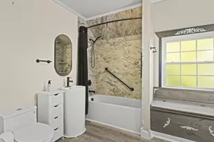 615 Dean St, Woodstock, IL 60098 - Photo 38