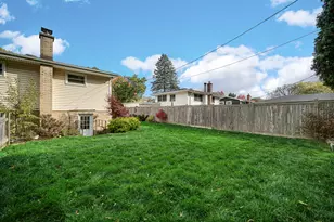 533 Drake St, Libertyville, IL 60048 - Photo 34