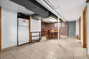 4641 S Trumbull Ave, Chicago, IL 60632 - Photo 26