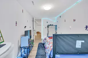 7208 S Eberhart Ave, Chicago, IL 60619 - Photo 10