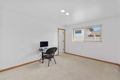 16666 Parliament Avenue, Tinley Park, IL 60477 - Photo 10