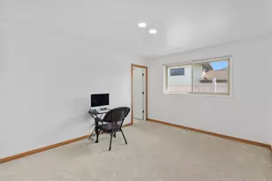 16666 Parliament Ave, Tinley Park, IL 60477 - Photo 10