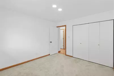 16666 Parliament Avenue, Tinley Park, IL 60477 - Photo 14