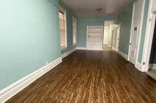 6618 S Marquette Rd, Chicago, IL 60637 - Photo 2