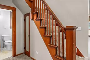 92 Maple St, Sugar Grove, IL 60554 - Photo 14