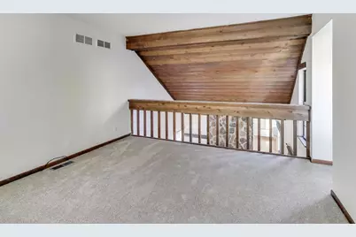 740 Chandler Road, Gurnee, IL 60031 - Photo 12