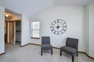 3174 Renard Ln, Saint Charles, IL 60175 - Photo 16