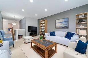 683 Niagara Dr, Volo, IL 60073 - Photo 16