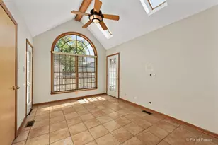 963 S Saylor Ave, Elmhurst, IL 60126 - Photo 12