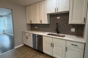 17206 Elm Dr, Hazel Crest, IL 60429 - Photo 6