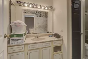 556 Pontiac Ln, Bolingbrook, IL 60440 - Photo 14