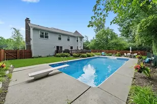 1625 Churchill Ct, Libertyville, IL 60048 - Photo 40