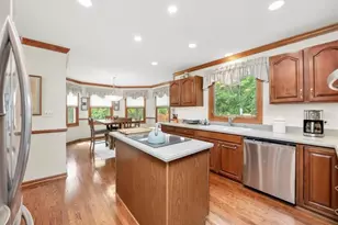 1625 Churchill Ct, Libertyville, IL 60048 - Photo 12