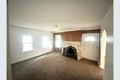 104 Warren Street, Calumet City, IL 60409 - Photo 8