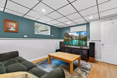 801 S Spring Road, Elmhurst, IL 60126 - Photo 12