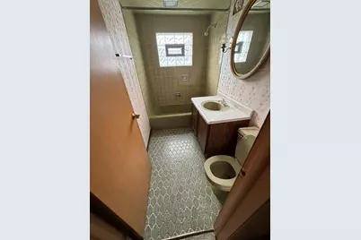 5205 S Linder Avenue, Chicago, IL 60638 - Photo 8