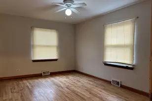 317 N Jackson St, Waukegan, IL 60085 - Photo 6