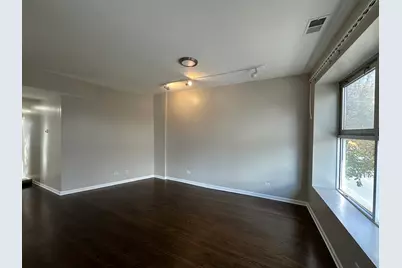 3946 N Cicero Avenue #1, Chicago, IL 60641 - Photo 2