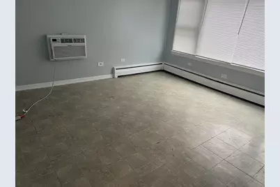 13940 S Edbrooke Avenue #2W, Riverdale, IL 60827 - Photo 8