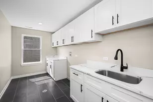 23612 N Field Rd, Lake Zurich, IL 60047 - Photo 8