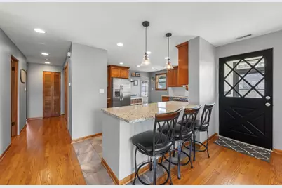 521 Lindley Avenue, Westmont, IL 60559 - Photo 10