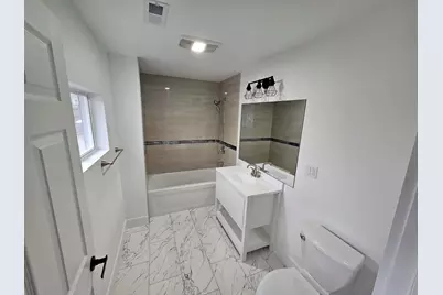 205 W Henry Street, Odell, IL 60460 - Photo 28