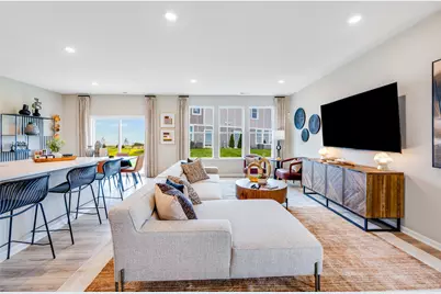 636 Cassia Court, Crystal Lake, IL 60012 - Photo 4