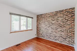 590 Green Bay Rd, Glencoe, IL 60022 - Photo 12