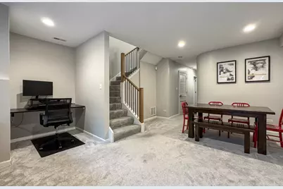 2106 W Erie Street #1E, Chicago, IL 60612 - Photo 22