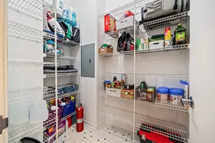 2106 W Erie St, Chicago, IL 60612 - Photo 10