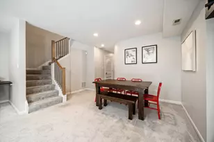 2106 W Erie St, Chicago, IL 60612 - Photo 28