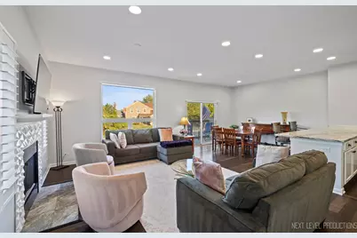 479 River Bend Road #111, Naperville, IL 60540 - Photo 2