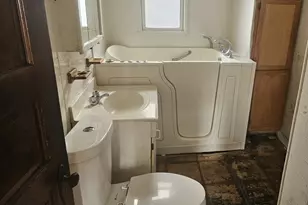 [Address not provided], Chicago, IL 60644 - Photo 10