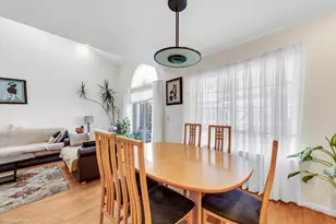 [Address not provided], Buffalo Grove, IL 60089 - Photo 14