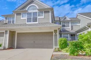 [Address not provided], Buffalo Grove, IL 60089 - Photo 1