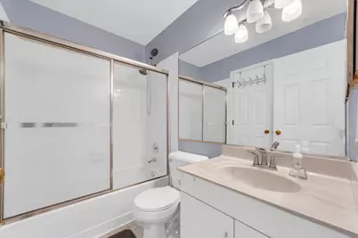 [Address not provided], Buffalo Grove, IL 60089 - Photo 34