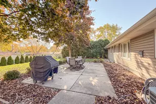 1904 Winston Ln, Schaumburg, IL 60193 - Photo 20