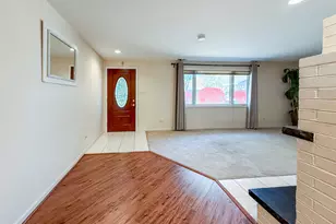 1904 Winston Ln, Schaumburg, IL 60193 - Photo 8