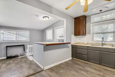 5402 S 73rd Avenue, Summit, IL 60501 - Photo 10