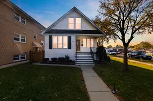 9821 Schiller Blvd, Franklin Park, IL 60131 - Photo 2
