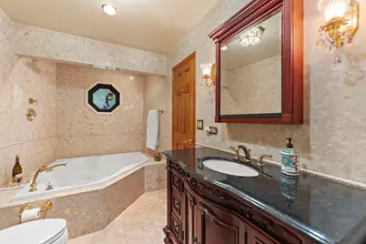 4511 Hanover Drive, Crystal Lake, IL 60012 - Photo 32
