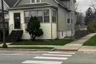 10434 S Wentworth Ave, Chicago, IL 60628 - Photo 1