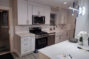 444 Concord Dr, Chicago Heights, IL 60411 - Photo 2