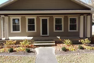 618 S Thomas St, Gilman, IL 60938 - Photo 2