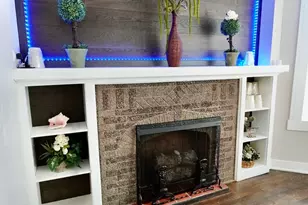 8734 S Honore St, Chicago, IL 60620 - Photo 4