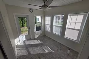 2304 22nd Ave, Sterling, IL 61081 - Photo 2