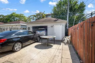 4049 W Crystal St, Chicago, IL 60651 - Photo 20